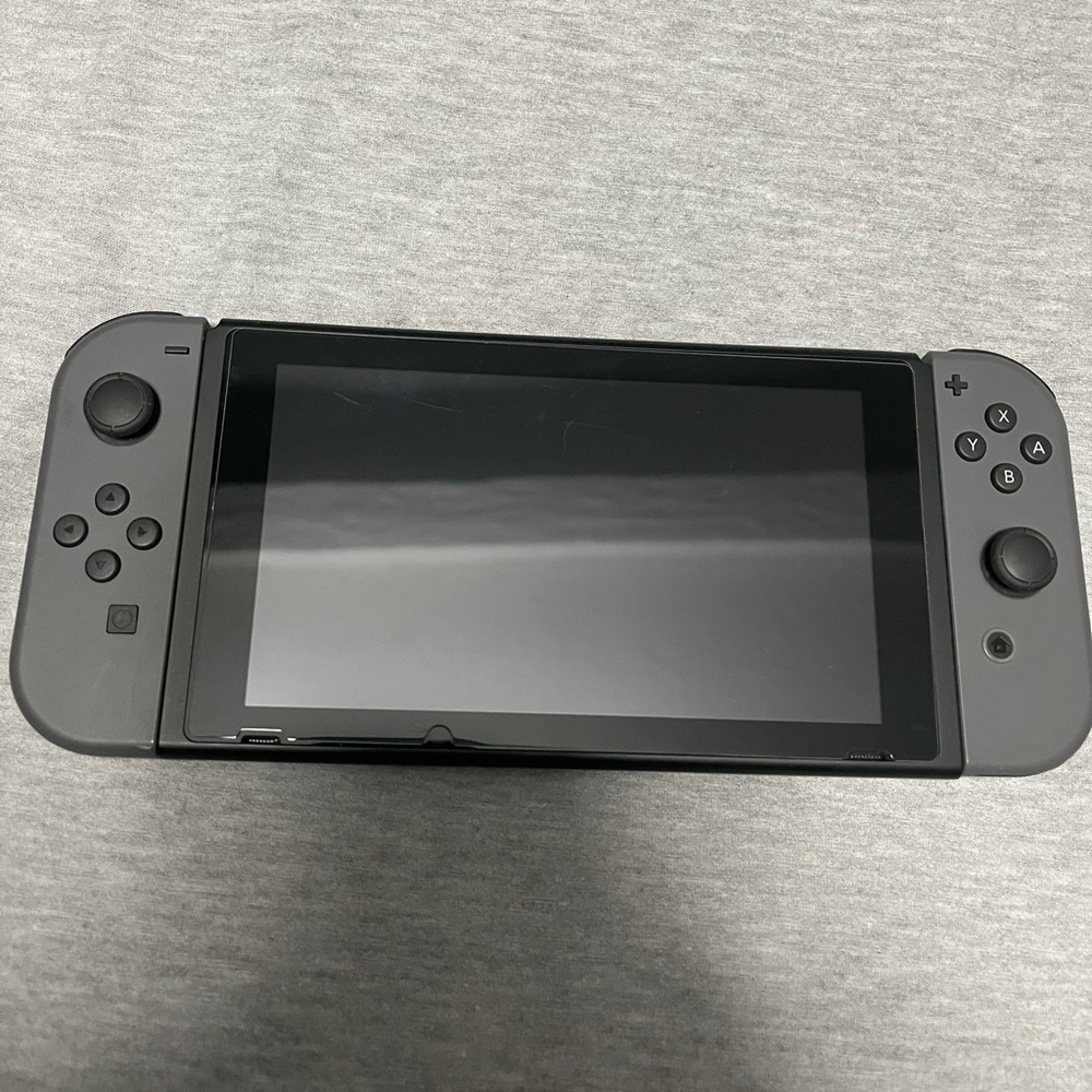 Nintendo switch (SOLD in another app)